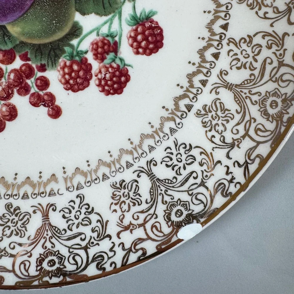 Lot of‎ 6 Salem Ovenproof Salad Plates Fruit Pattern 23K Gold Rims 7.25
